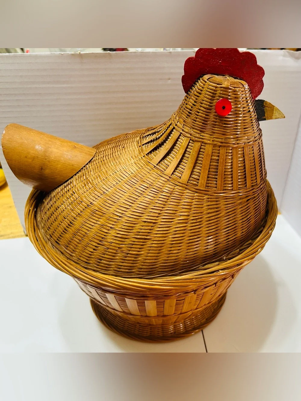 Vintage nesting hens, bamboo.